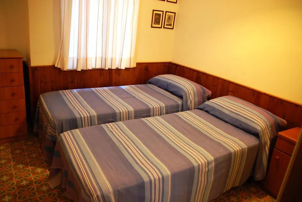 Taormina Isola Bella Apartment - Taormina Holidays